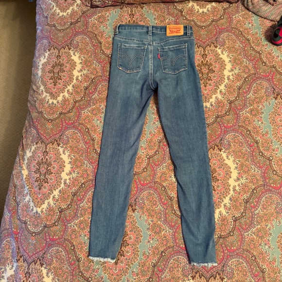 Levi’s Super Skinny Girls Jeans (KIDS) - Picture 4 of 4